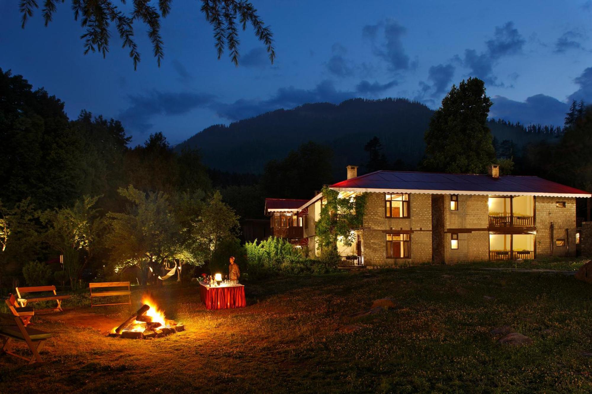 Baikunth Manali By Leisure Hotels - 650 Meters From Hidimba Devi Temple — Photos 1